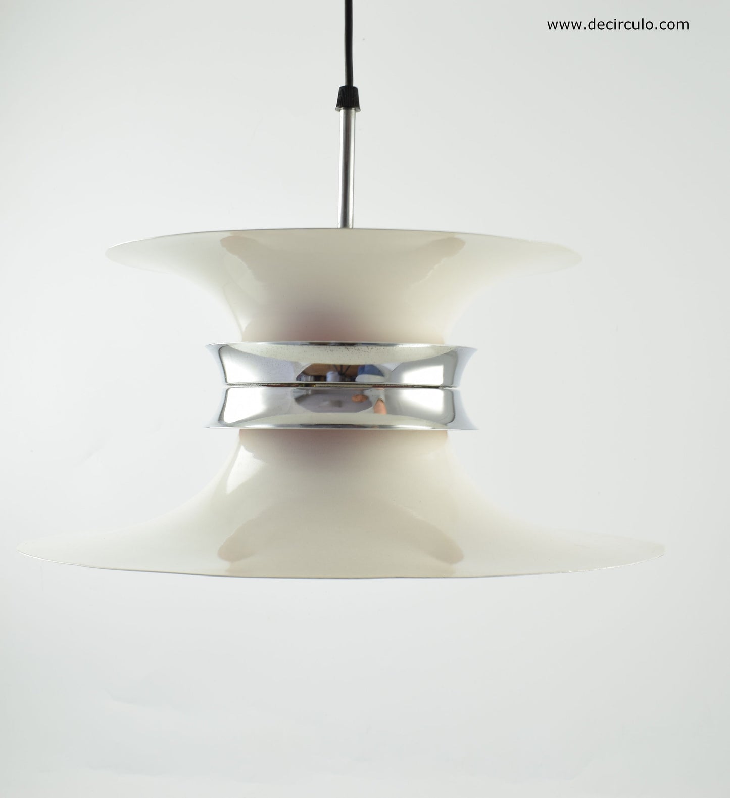 Lámpara colgante de diseño Lyskaer Bent Nordsted en blanco de Bent Nordsted