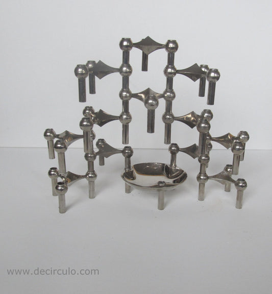 Kandelaars ontworpen door Ceasar Stoffi en Fritz Nagel en vervaardigd door BMF Set van 12 met schaal en stapelbaar