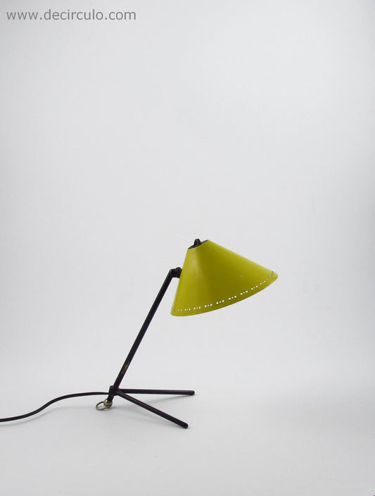 Lámpara Pinocho o lámpara pinokkio icono industrial minimalista de los años cincuenta