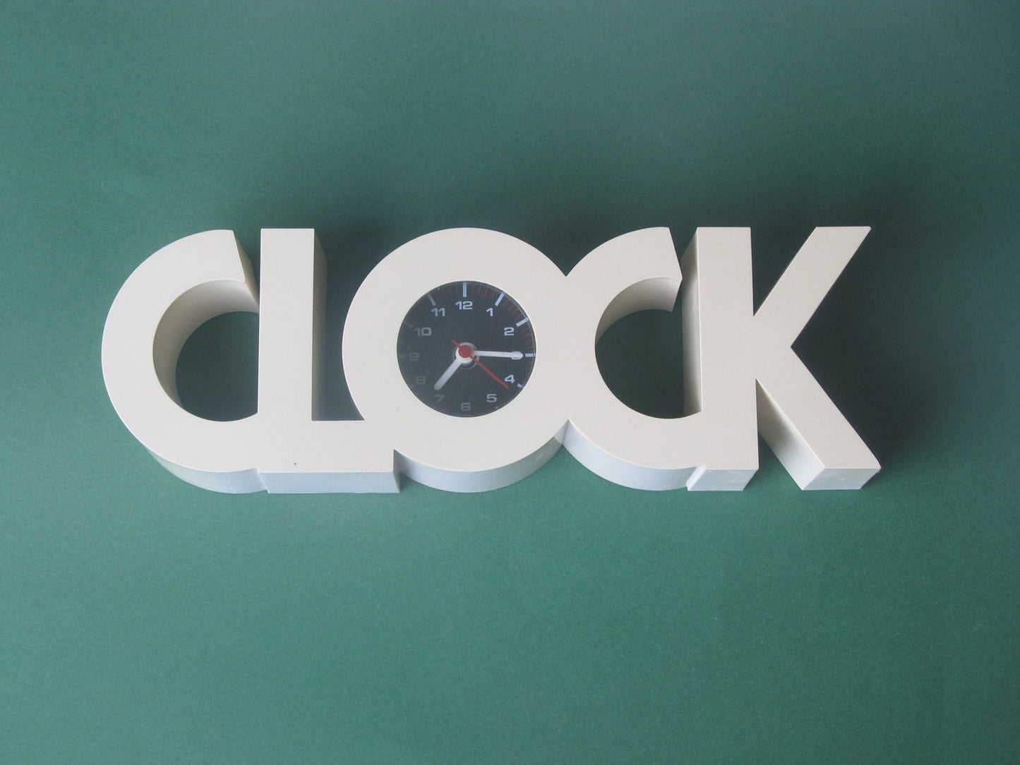 typical 70's / Seventies Clock