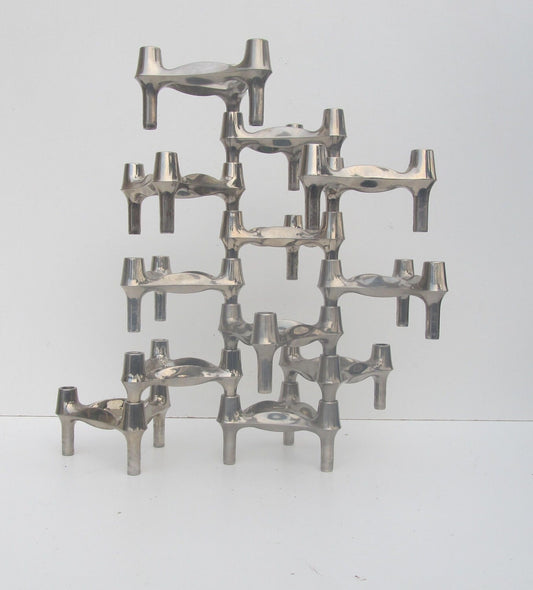 Conjunto de 12 portavelas apilables de la era espacial diseñados por Fritz Nagel BMF 1960s candelabros