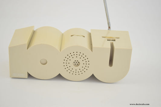 Radiomodel simatic 100U mbo west-duitsland gemaakt in Hong Kong jaren 80 AM/FM