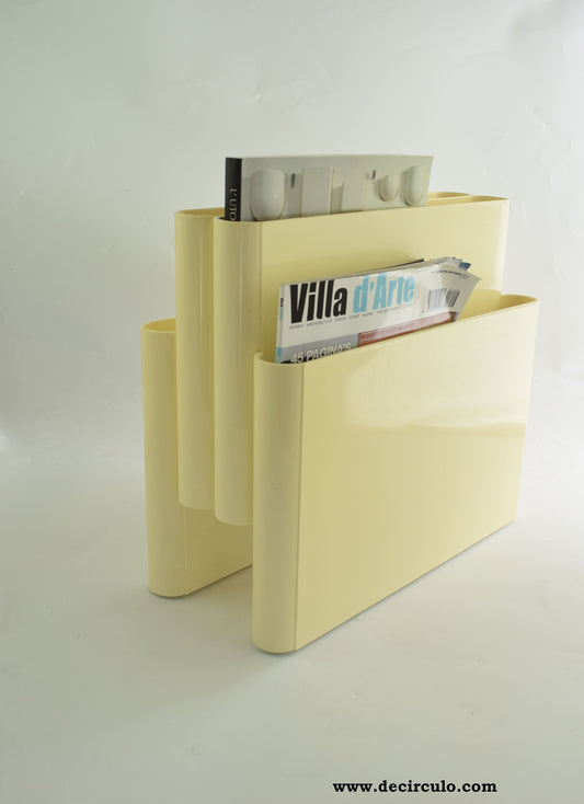 Kartel??? 4676 revistero o revistero blanco