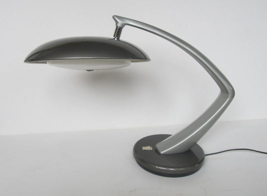 Fase Boomerang bureau tafellamp Madrid Spanje. Prachtige lamp uit de jaren 60 en begin jaren 70