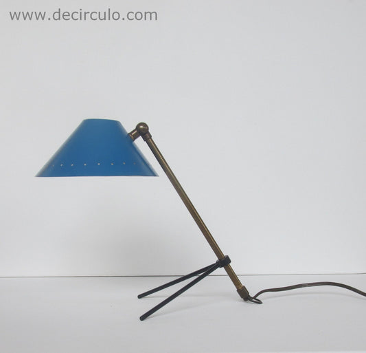 Lámpara Pinocho o lámpara pinokkio de Busquet icono industrial minimalista de los años cincuenta