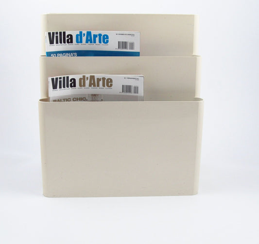 Kartell Giotto Stoppino Gran estante para revistas o periódicos vintage blanco de los años 70