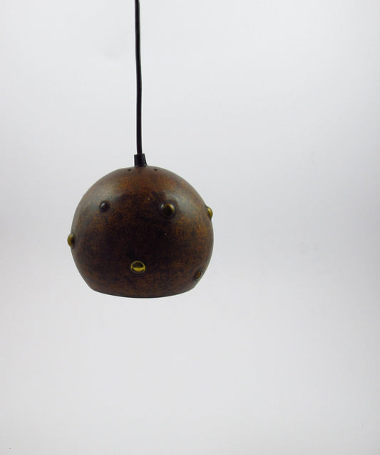 Raak amsterdam bola de cobre con vidrio soplado en el interior por nanny still mckinney