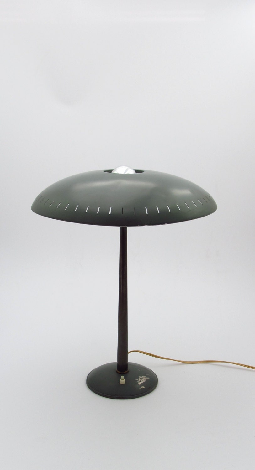 Louis Kalff voor Philips design tafellamp evoluon uit de jaren 50