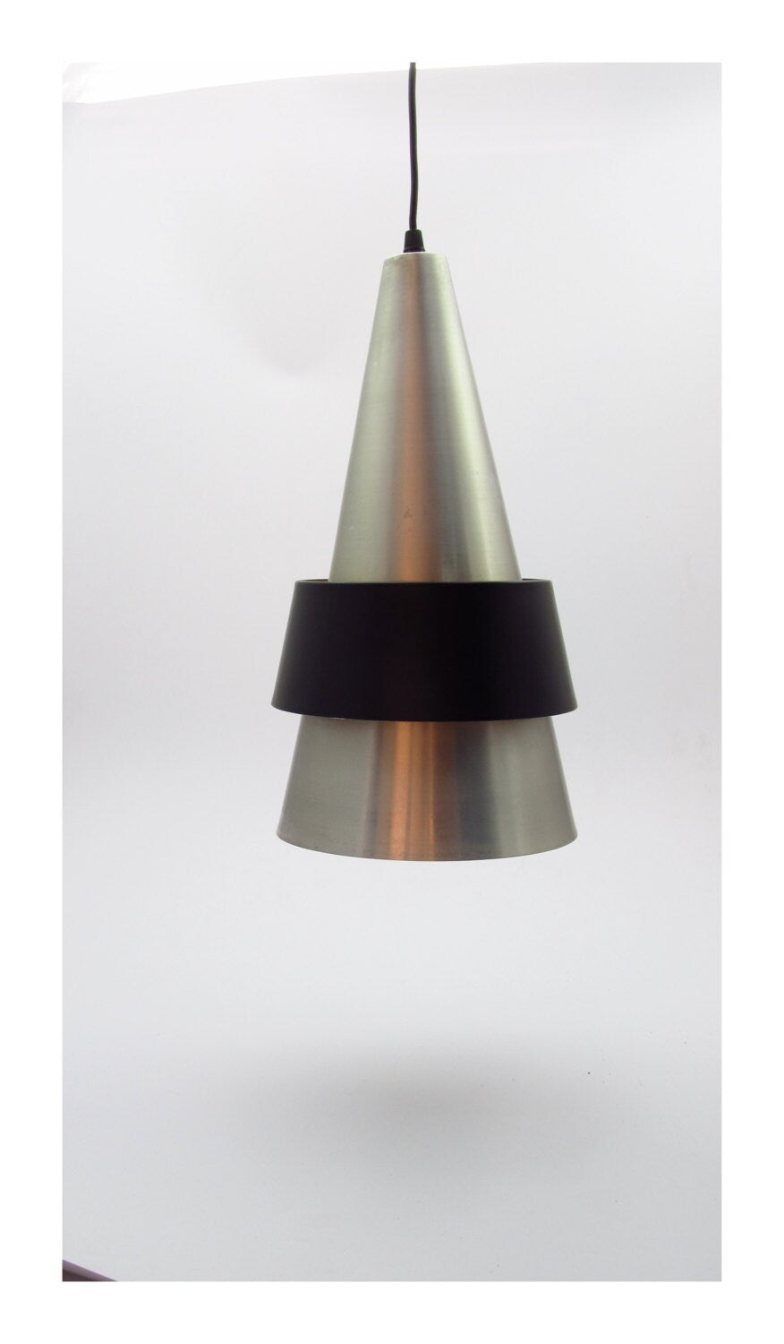 Lámpara de techo colgante Corona de diseño vintage danés y uno de los primeros diseños de Jo Hammerborg.