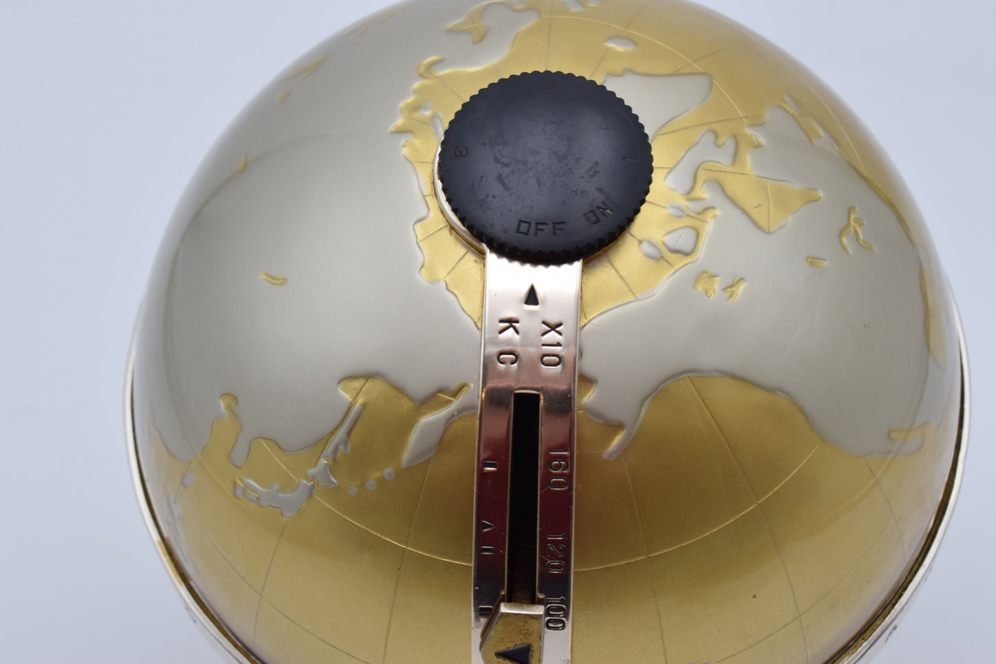 fleetwood radio, panasonic radio, vintage radio globe, world radio, national radio japan, panapet toot a loop, design radio, art deco radio, Marconi radio, zenith radio, radio city new york, Zanuso Richard Sappe, Solid State Radio