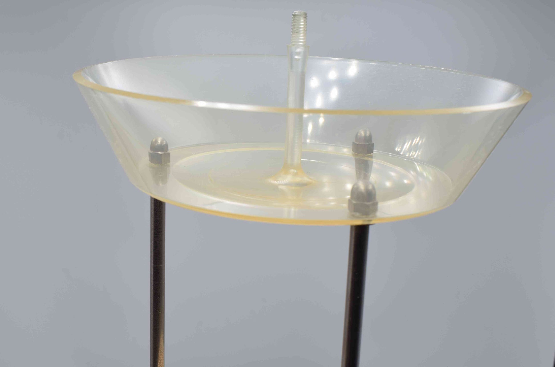 scandinavian, kartell, mid century modern, colombo, table, eames, white, panthella, louis poulsen 23430, danish design, vintage ikea, verner panton, mushroom lamp