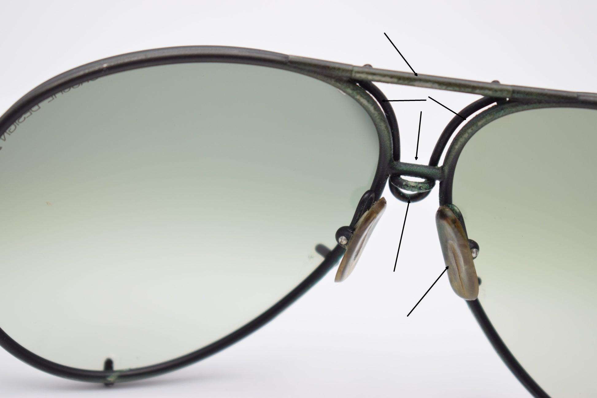 porsche sunglasses, vintage sunglasses, scarface al pacino, mafia sunglasses, 1980s style miami, miami vice, tony montana, design sunglasses, sunglases, sun glasses vintage, cartier rayban, Oakley Gucci, porsche design 5621