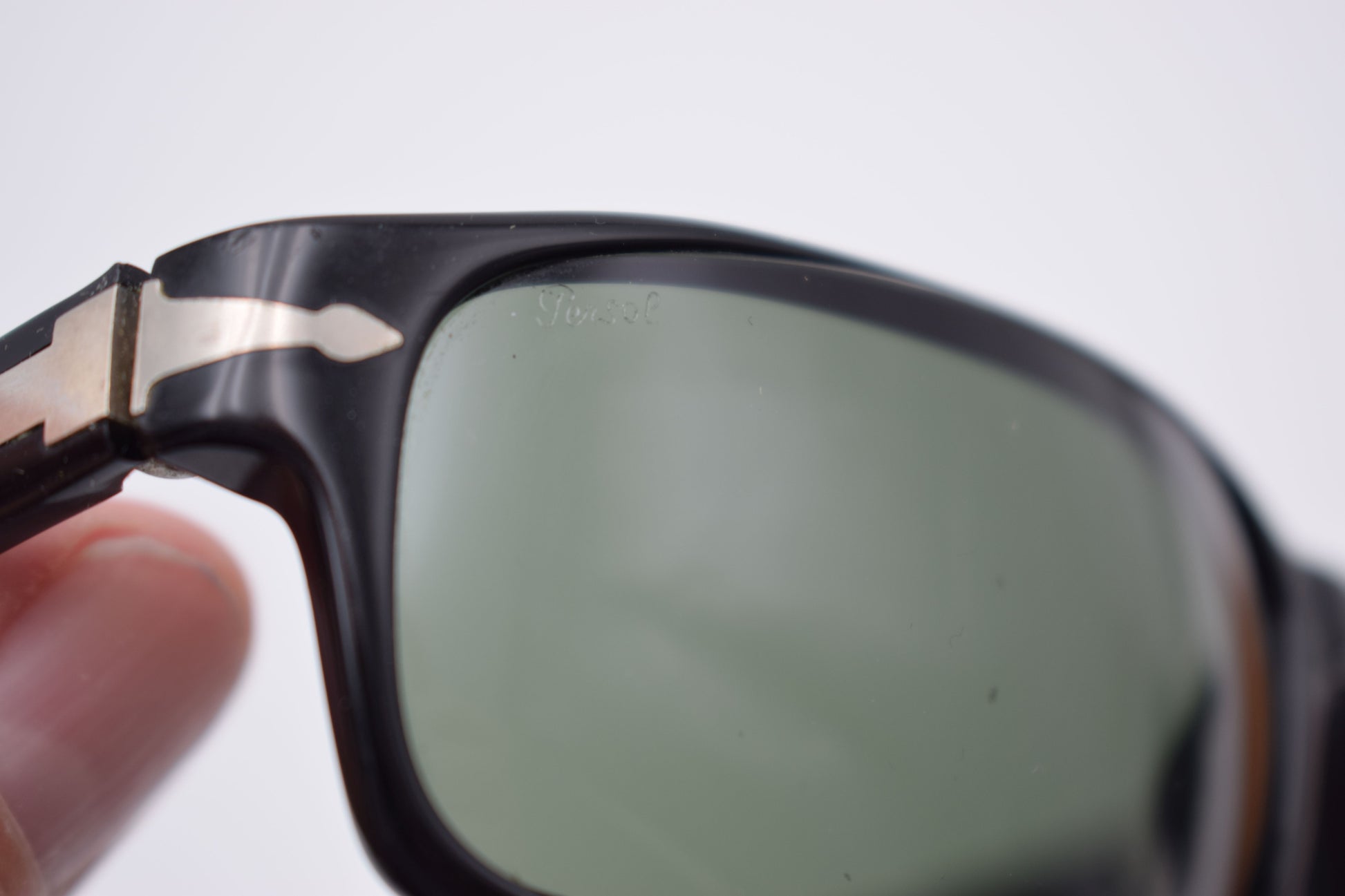 fendi chanel, vintage sunglasses, gucci prada, ray-ban oakley, persol balmain, burberry versace, cartier dior, Yves Saint Laurent, summer woman gift, dolce gabbana, Swarovski Trifari, casino royale, james bond 707