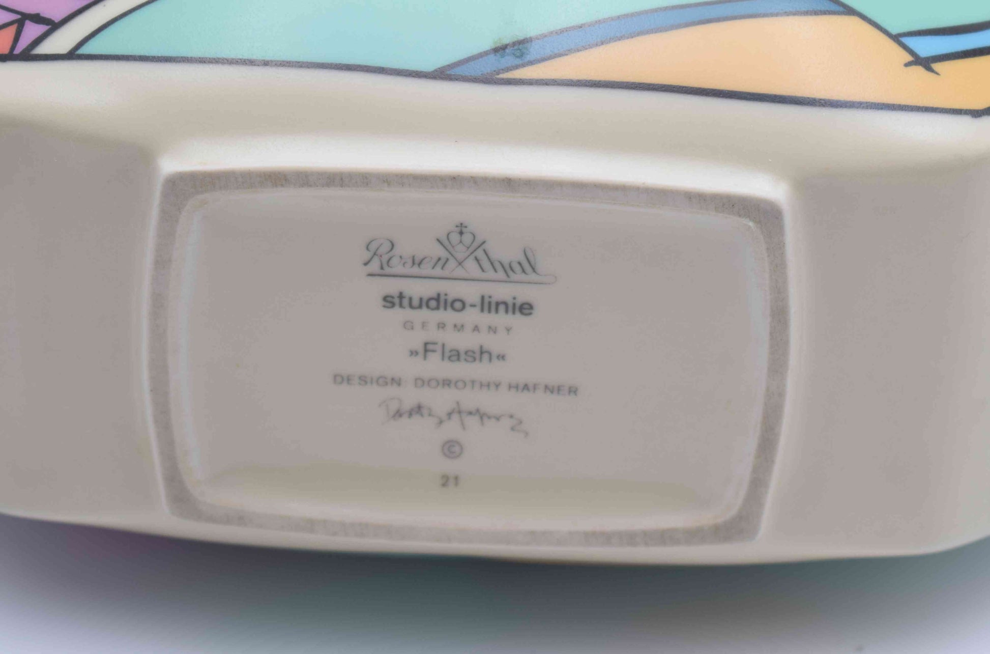 memphis style, graffiti 1980s, rosenthal ceramics, rosenthal porcelain, vintage plates, flash one rosenthal, museum piece, 1980s design, vintage ikea, vintage kitchenware, Villeroy Boch, design kitchenware