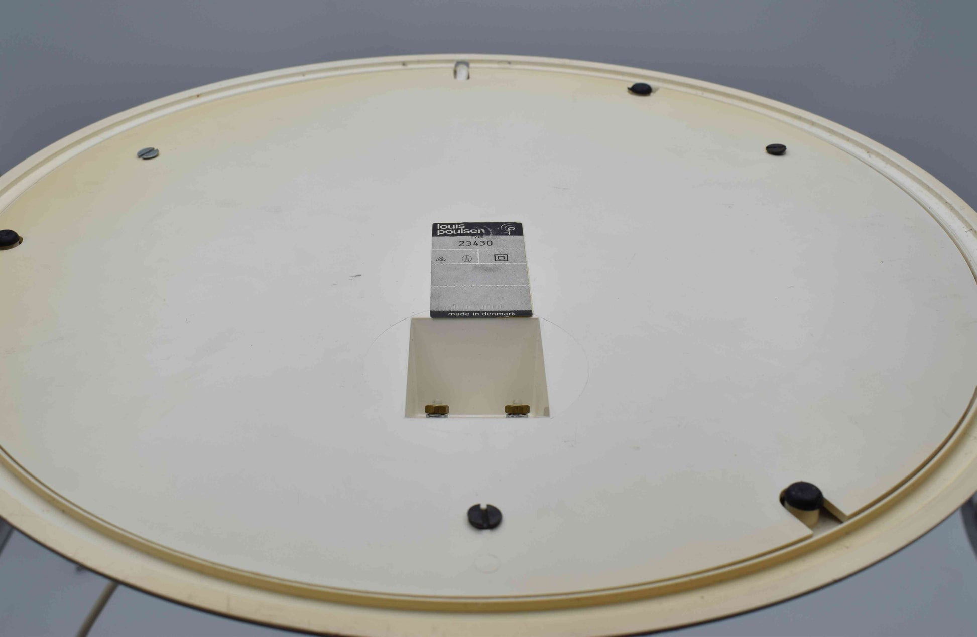 scandinavian, kartell, mid century modern, colombo, table, eames, white, panthella, louis poulsen 23430, danish design, vintage ikea, verner panton, mushroom lamp