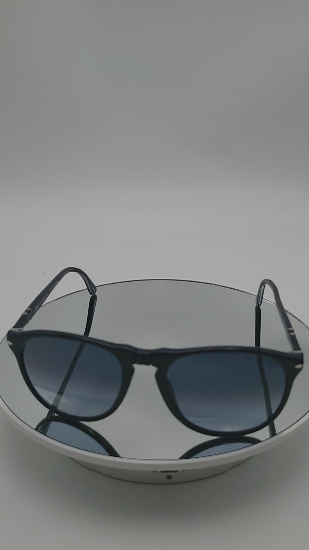fendi chanel, vintage sunglasses, gucci prada, ray-ban oakley, persol balmain, burberry versace, cartier dior, Yves Saint Laurent, Miu Miu ysl, summer woman gift, dolce gabbana, Swarovski Trifari, Guerlain revlon