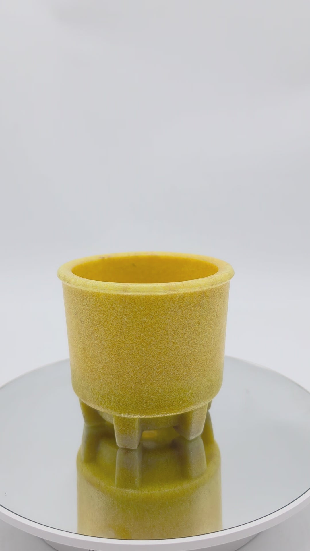 A.D. Copier rare yellow Graniver cactuspot pot 1930s – Decirculo