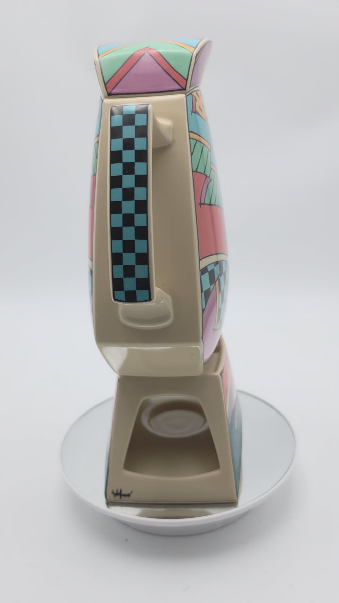 memphis style, rosenthal ceramics, rosenthal porcelain, vintage plates, flash one rosenthal, 1980s design, vintage kitchenware, Villeroy Boch, design kitchenware, Dorothy Hafner, keith haring, Andy Warhol, popart