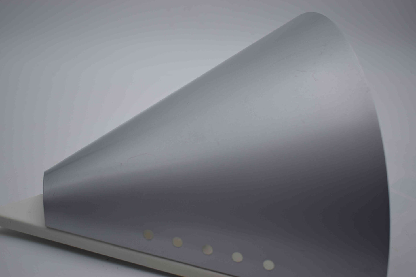 sterrenregen raak, raak amsterdam, light architects, silver sconces, designer lamp, midcentury modern, ikea vintage, Raak model c9999, gray wall lamp, 1970s lamp raak, design lamp gray, Magistretti aulenti, starck bellini