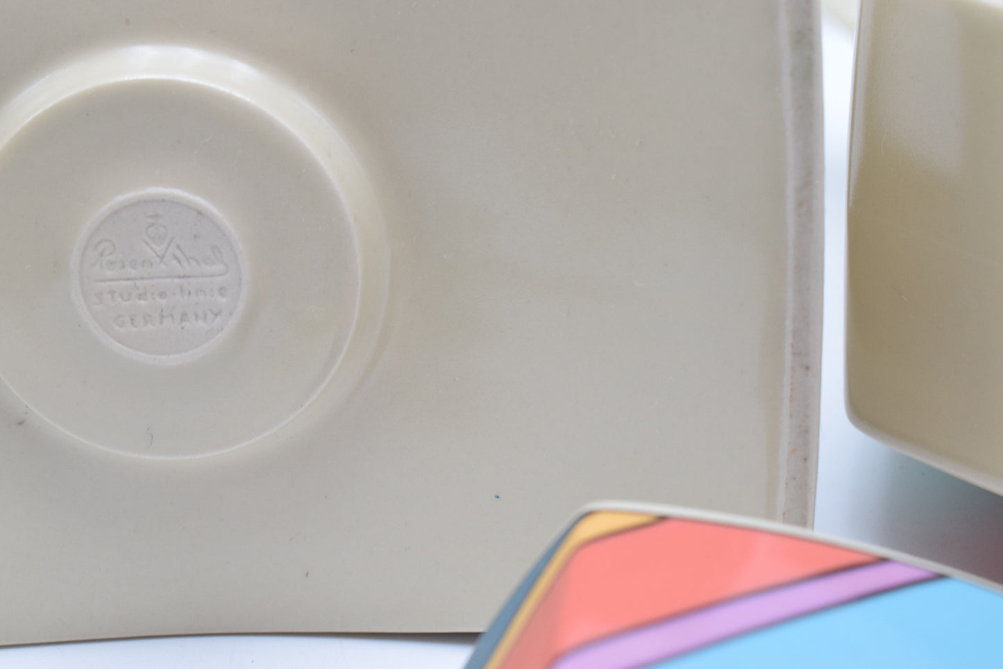 memphis style, rosenthal ceramics, rosenthal porcelain, vintage plates, flash one rosenthal, 1980s design, vintage kitchenware, Villeroy Boch, design kitchenware, Dorothy Hafner, keith haring, Andy Warhol, popart