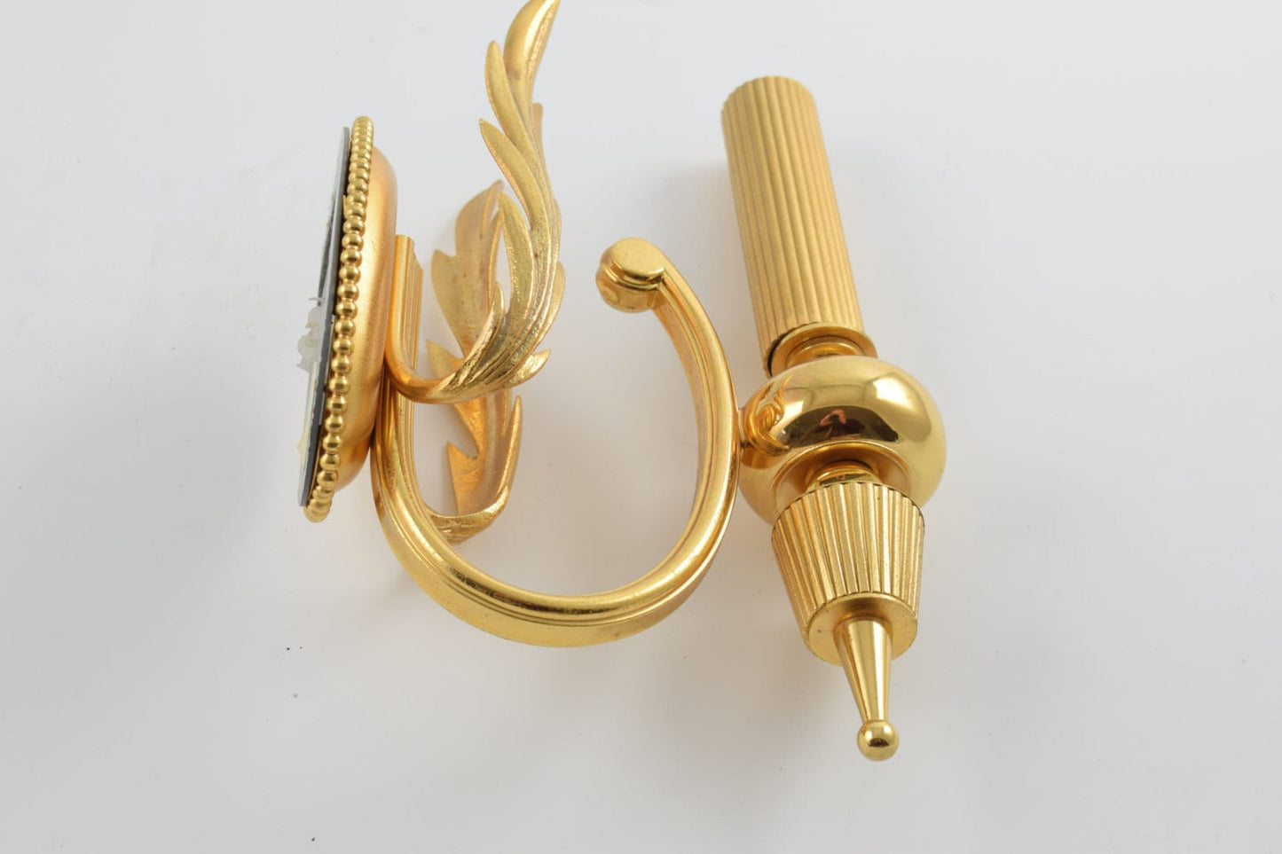 sciolari, versace, chanel, hollywood regency, willy rizzo, sottsass, crystal chandelier, italian lighting, Dorothy Draper, William Haines, lighting, gold plated sconces, gold light