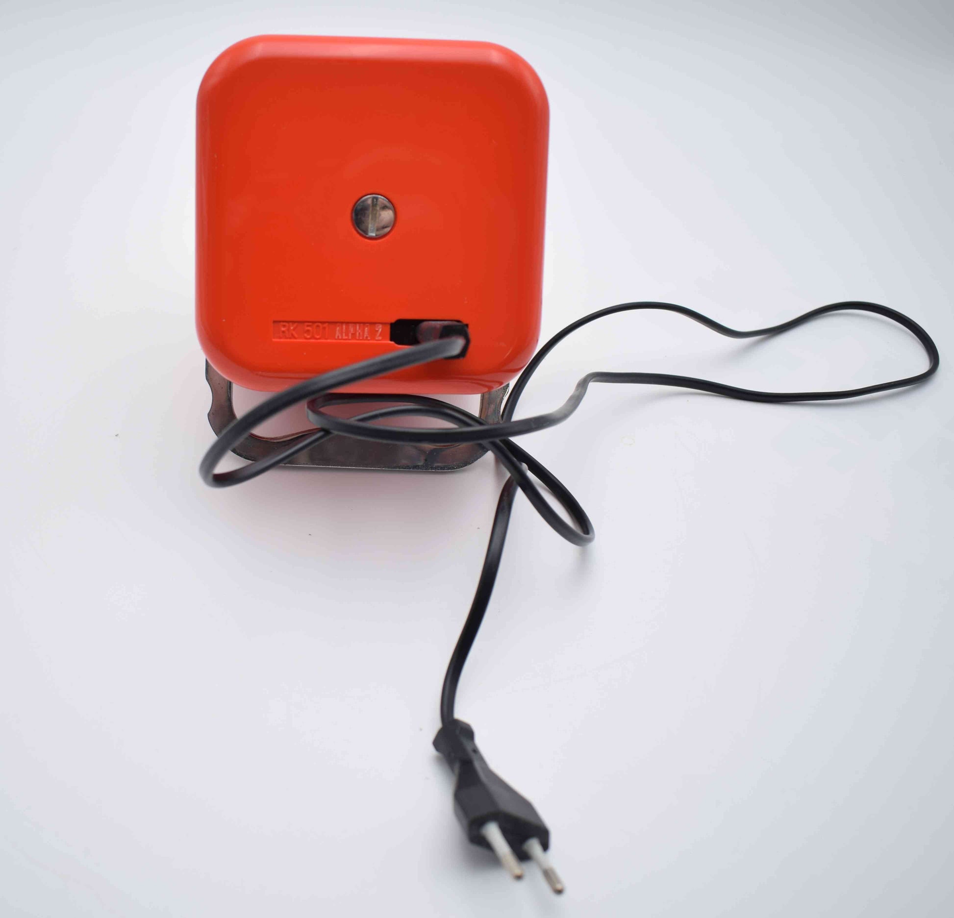 siemens radio, vintage radio, red cube radio, mario Bellini, toot a loop panapet, top design radio, space age design, Verner Panton, joe colombo, Charles Ray Eames, rabanne cardin dior, mid century radio, Eero Saarinen