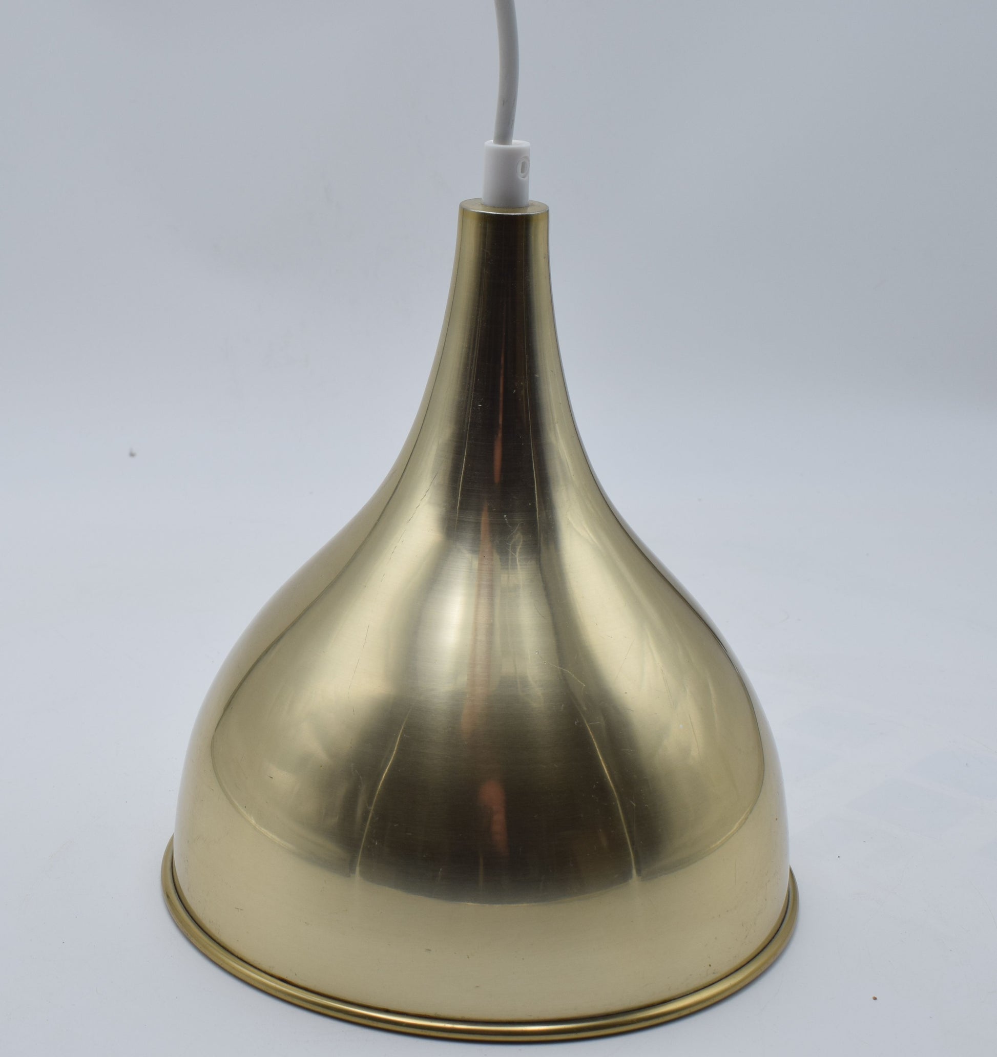 fog morup, pendant light, poulsen, ceiling light, walking closet, mid century, danish, messing lamp, brass lamp, hallway lamp, corridor lamp, silhuet fog morup, kitchen lamp
