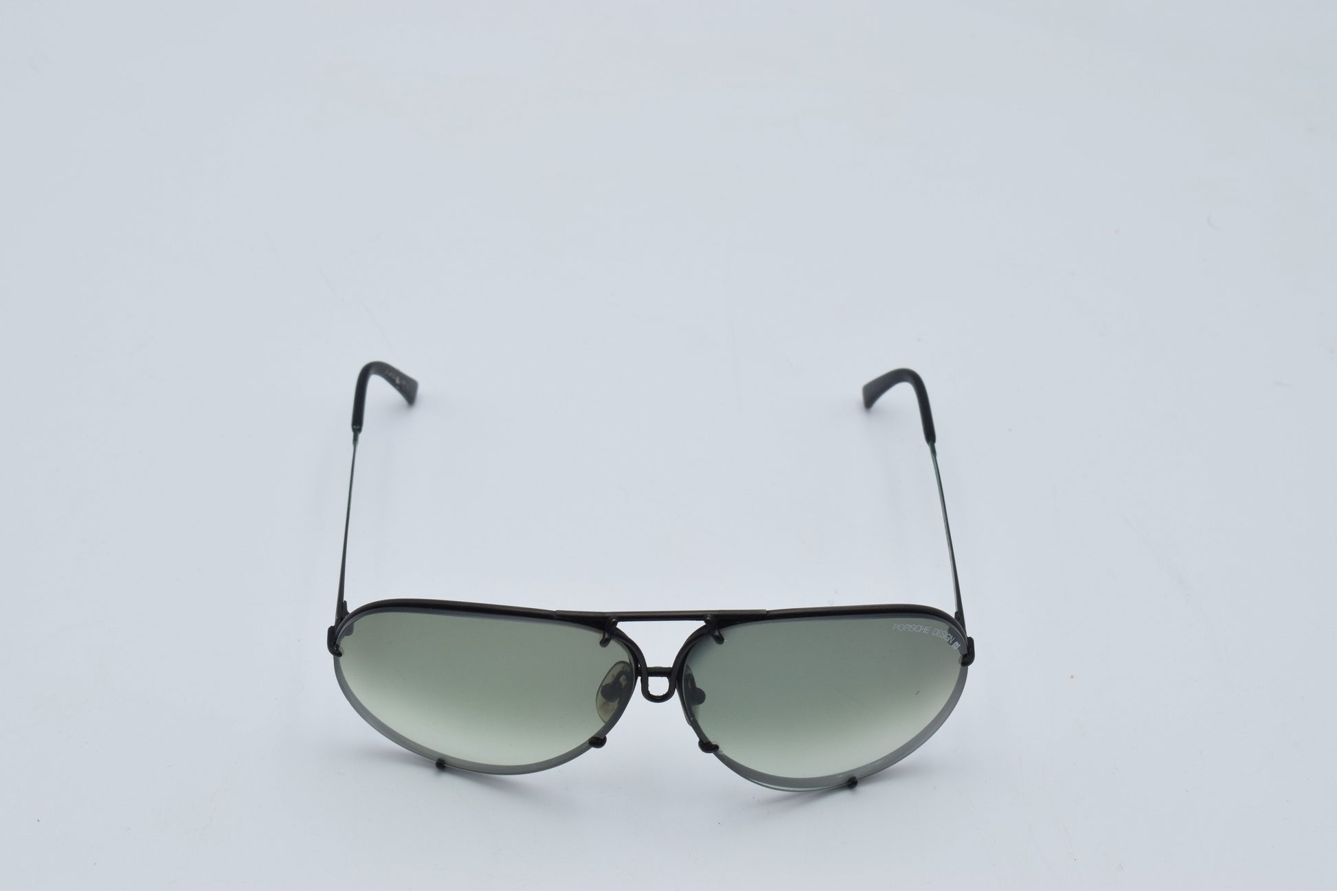 porsche sunglasses, vintage sunglasses, scarface al pacino, mafia sunglasses, 1980s style miami, miami vice, tony montana, design sunglasses, sunglases, sun glasses vintage, cartier rayban, Oakley Gucci, porsche design 5621