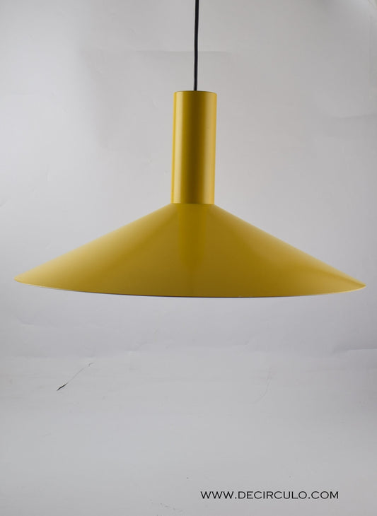 Fog en Morup Formel 3 gele hanglamp ontworpen door Hans Due, Denemarken 1975.