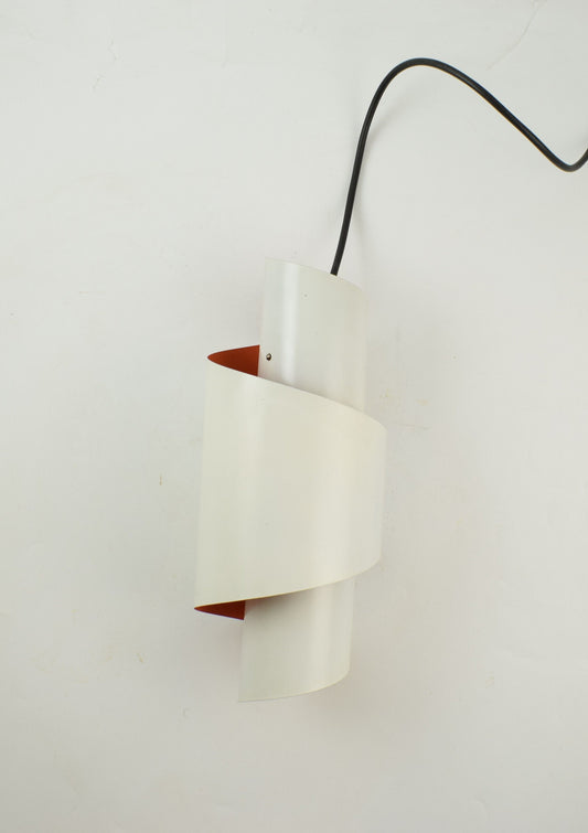 LYFA SWIRL van Simon Henningsen witte Deens design hanglamp